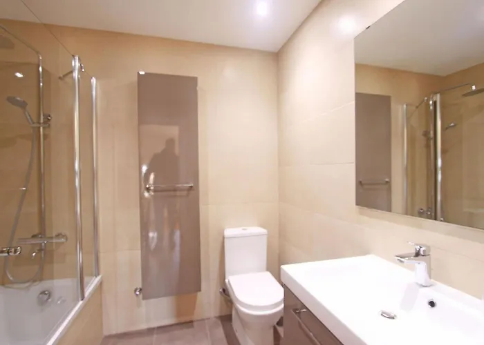 1100 - Front * ماربيا